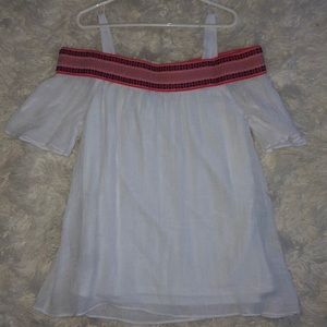 I am selling a off the shoulder shirt